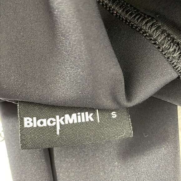 BLACKMILK Leggings Australia Black Pink Words Athletic Size Small - Picture 10 of 11